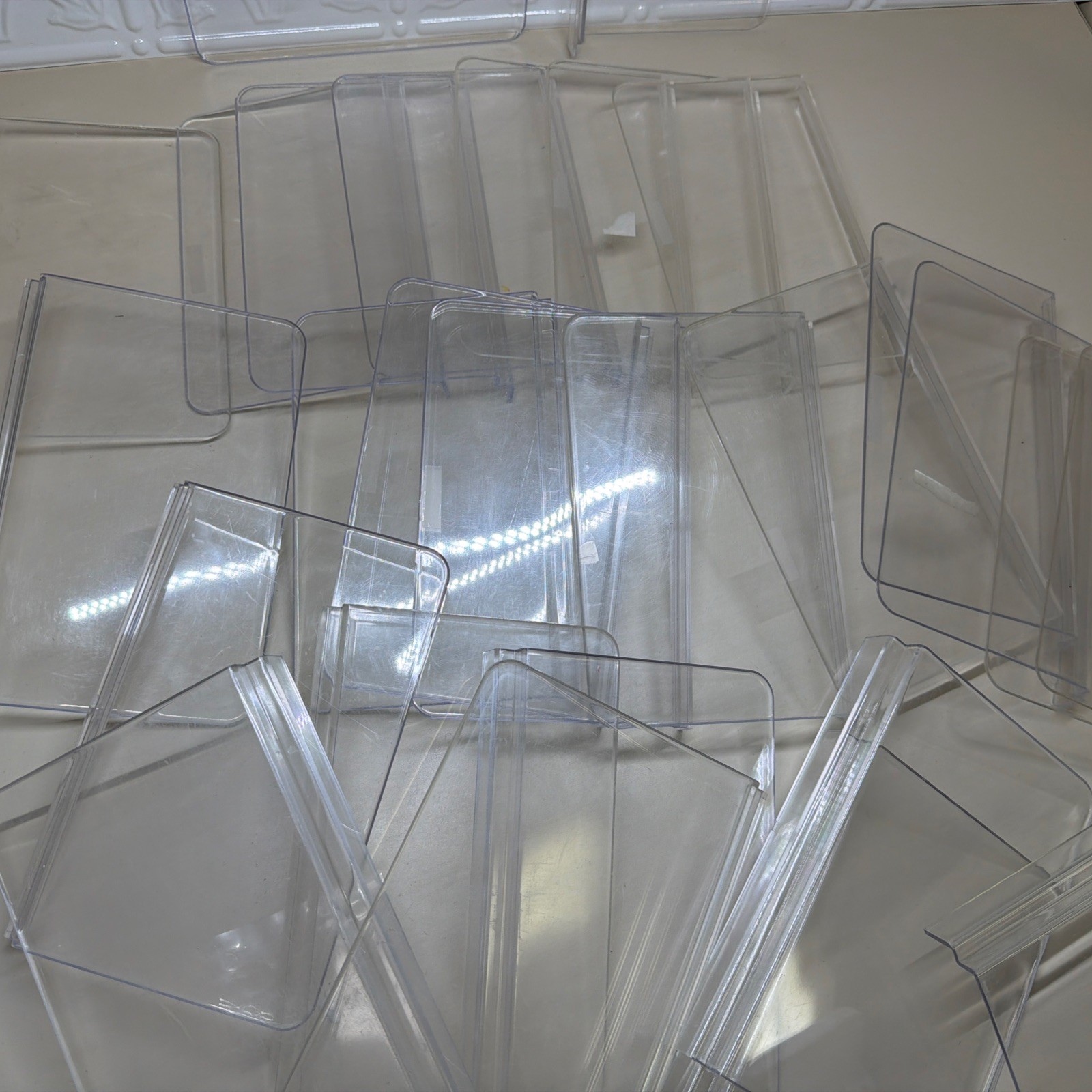 Acrylic Slatwall Shelves 7-1/2” X 4-3/4” Displays Set Of 25