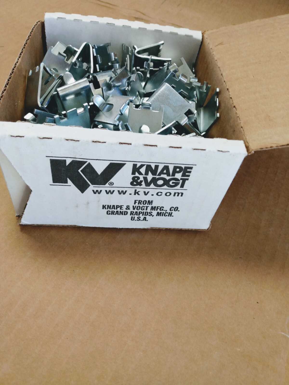 Knape & Vogt 238 Anochrome Finish Shelf Support Clips Box of 100 pieces