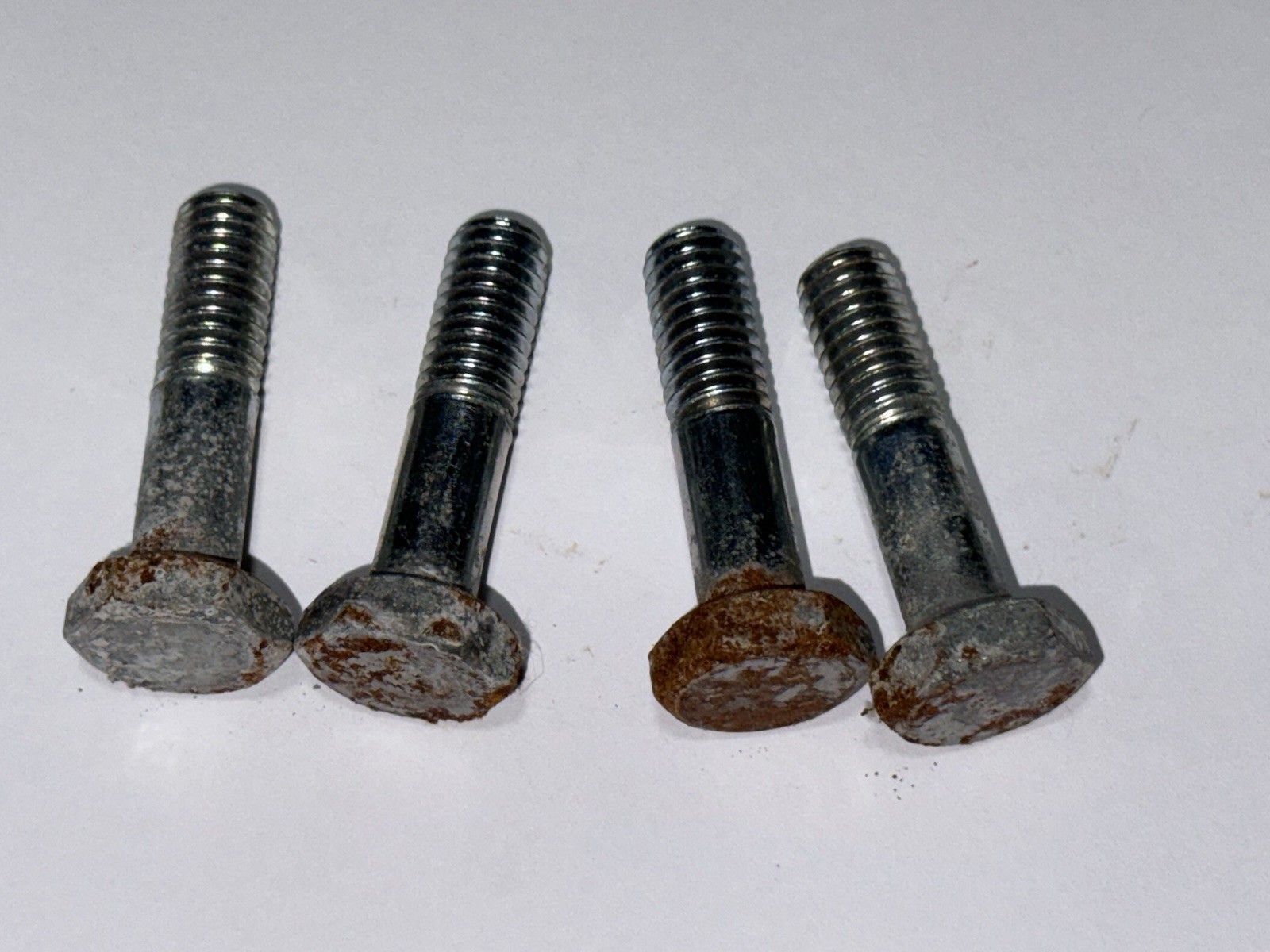 Set of 4 Post Levelers Feet Screws Wire Shelving Bakers Rack Metro Adj Height