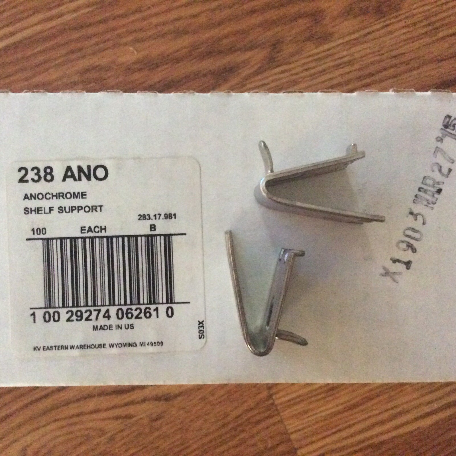 Knape & Vogt 238 Anochrome Finish Shelf Support Clips Box of 100 pieces