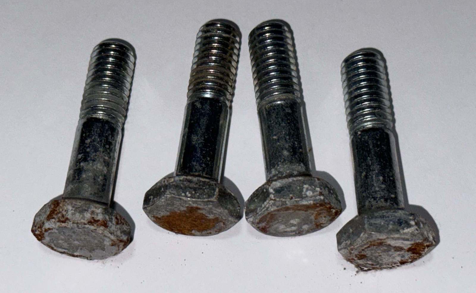 Set of 4 Post Levelers Feet Screws Wire Shelving Bakers Rack Metro Adj Height