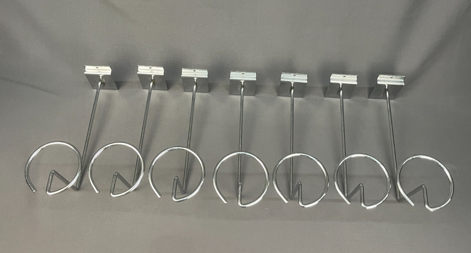 16 Gridwall Display Hooks w/ 7 Hat Single Cap Holder Hooks + 9 Straight Slatwall