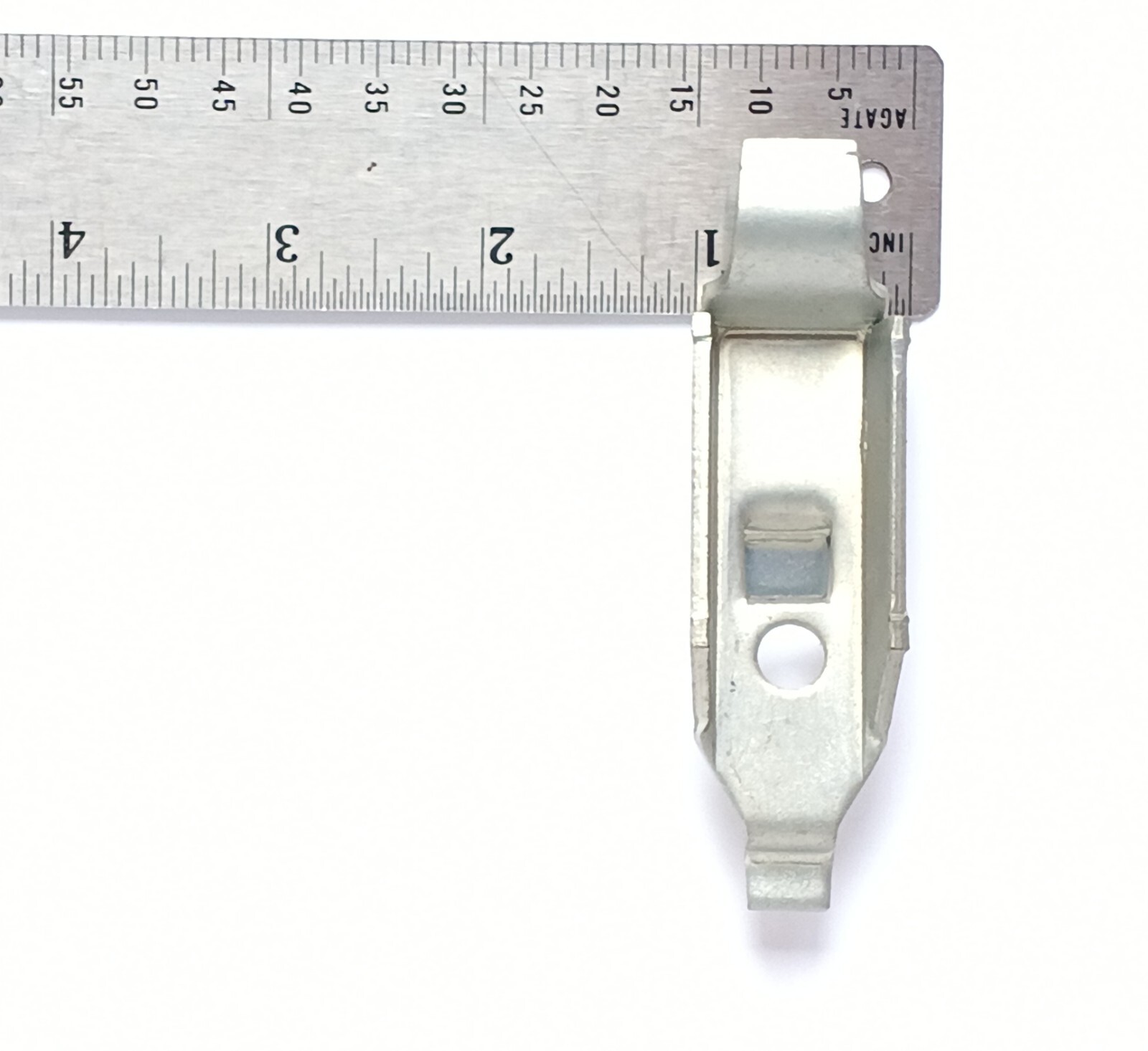 47 Pcs STEEL SHELF SUPPORT CLIPS/BRACKETS COMMERCIAL METAL SHELVING 1″ x 3-1/2″