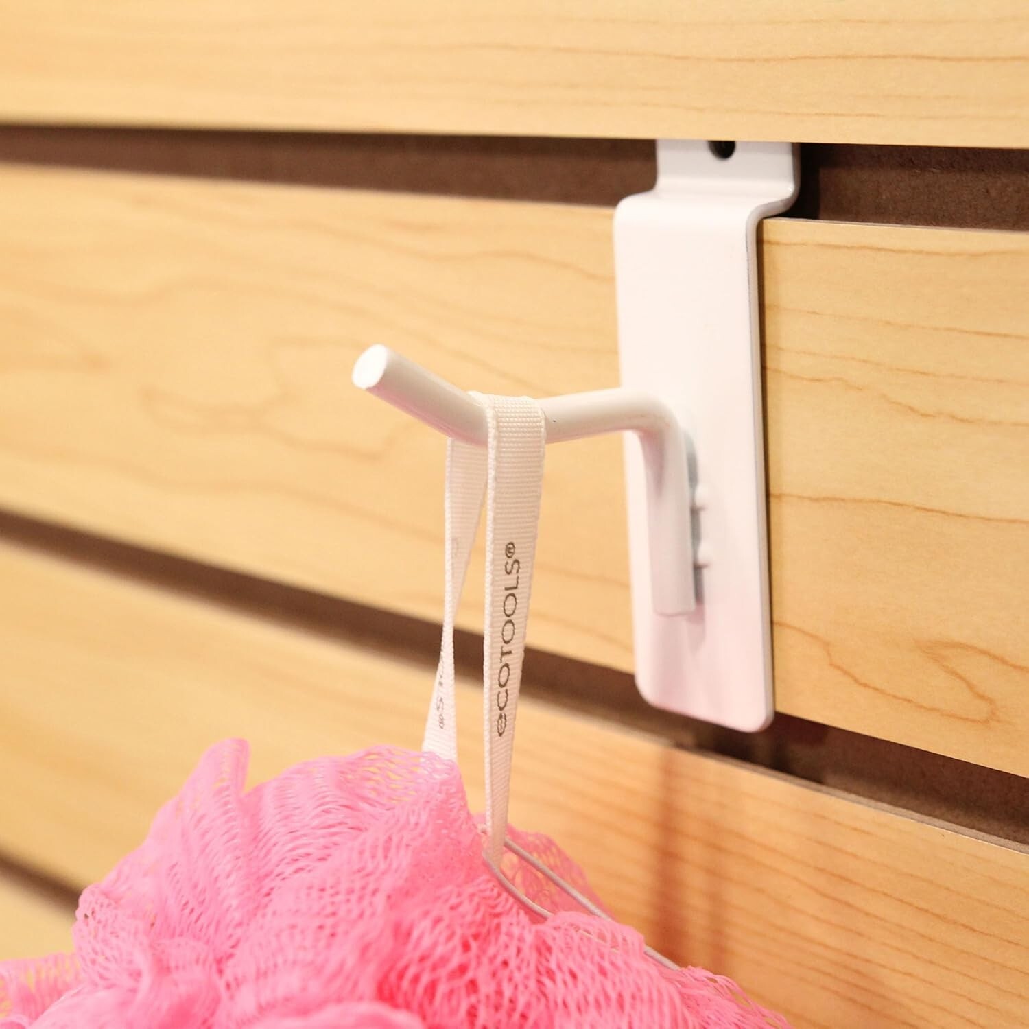 100 White 2″ Slatwall Metal Peg Hooks Slat Wall Display 6mm Diameter Tubing