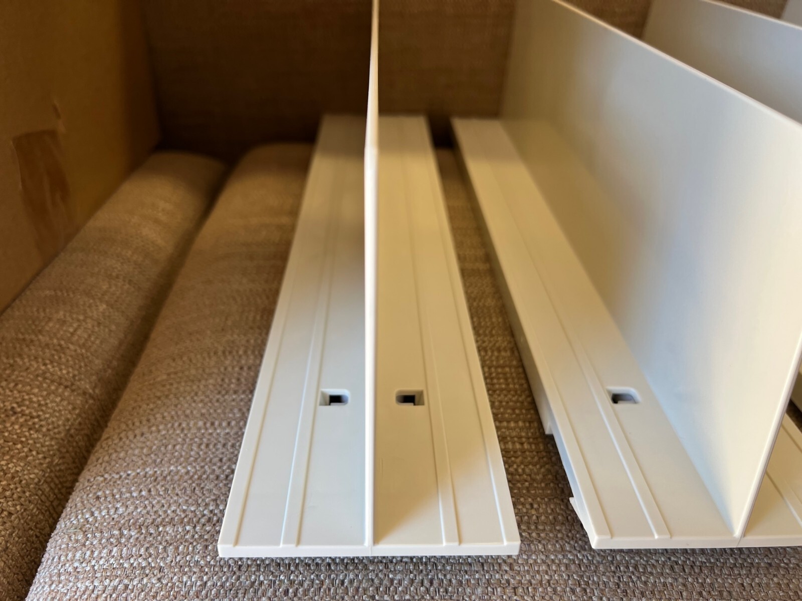 Case of 25 Siffron Sure-Set Center Divider Assembly for Spring Pushers Beige