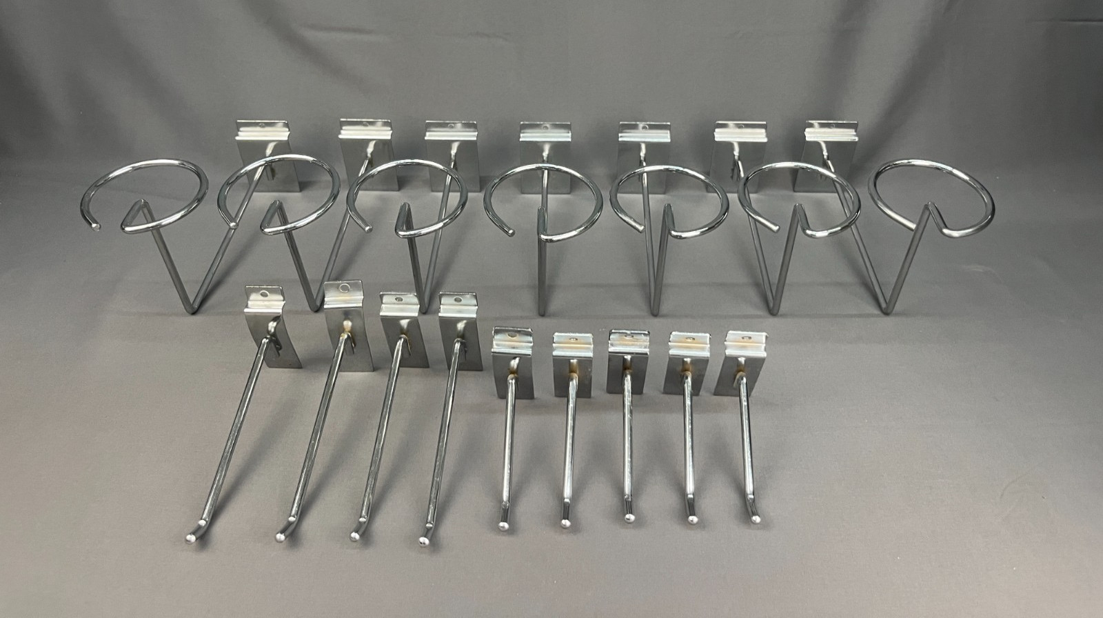 16 Gridwall Display Hooks w/ 7 Hat Single Cap Holder Hooks + 9 Straight Slatwall