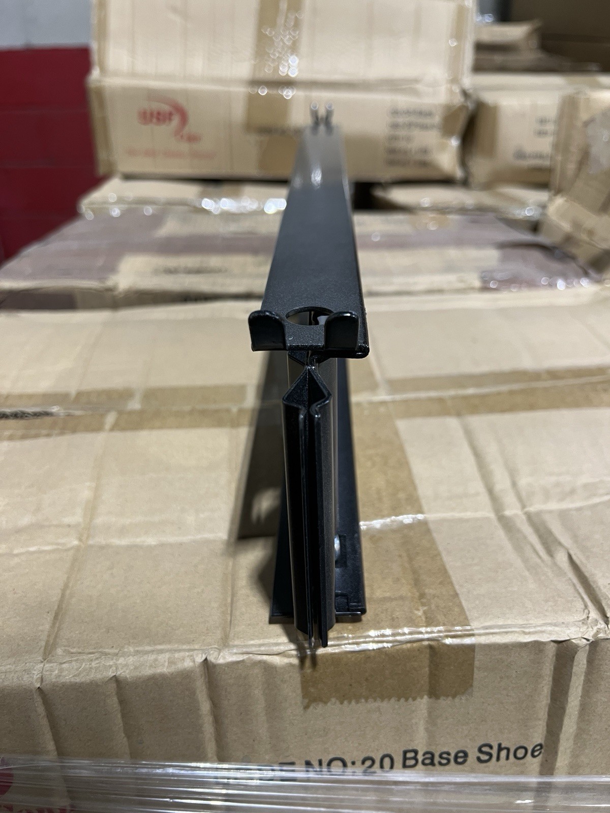 20” Base Shoe for Gondola Shelving – Box Of 10pcs