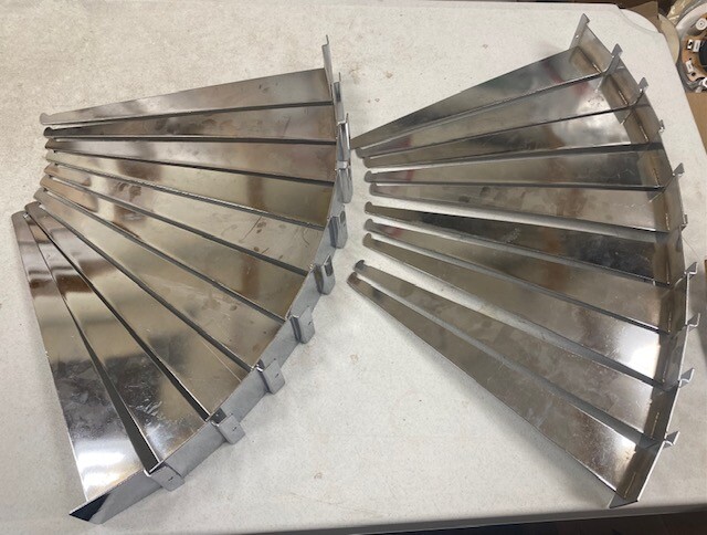 14″ Chrome Slatwall Shelf Knife Brackets With Lip – Lot of 20